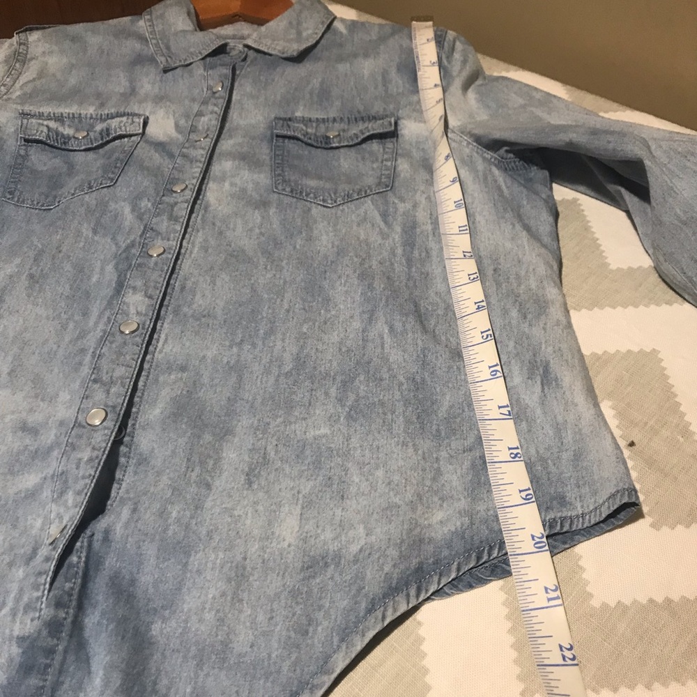 Tie front button up Denim shirt Long sleeves top (M/L) - Picture 8 of 8